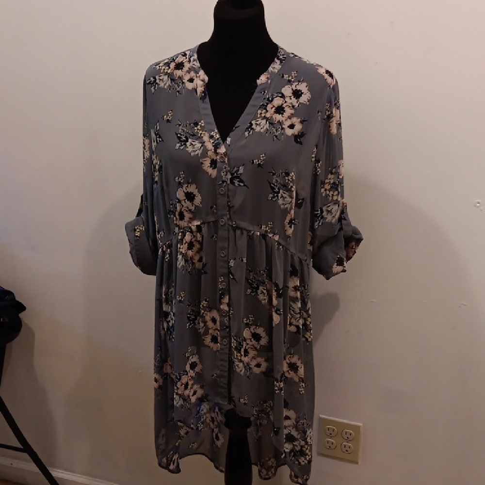 Torrid Floral Tunic Top